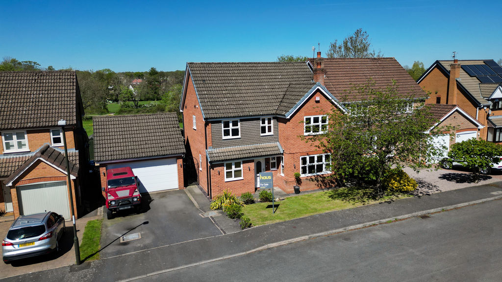 Sandstone Avenue Walton